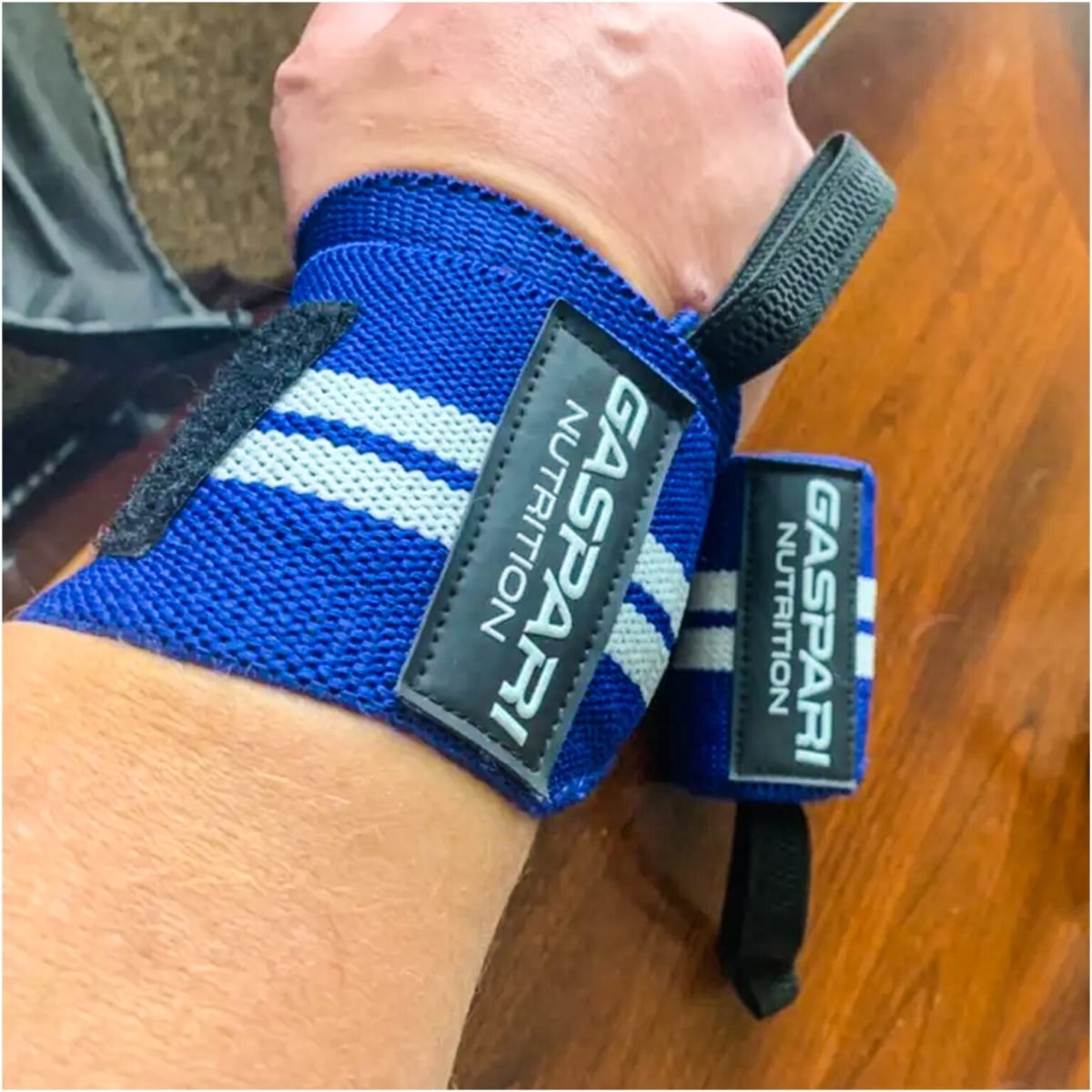 lifestyle_2560x2560_wrist_blue_2-1536x1536 GASPARI NUTRITION WRIST WRAPS (RIEŠŲ APSAUGOS)